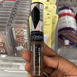 Infallible 440 truffle  Full Wear Concealer - Beige